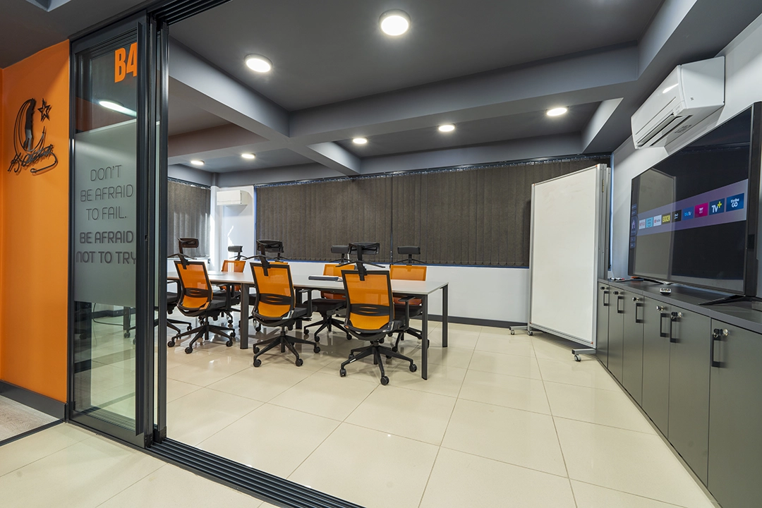Meeting room at Hipokampus in Fethiye; for collaboration, innovation, and success!