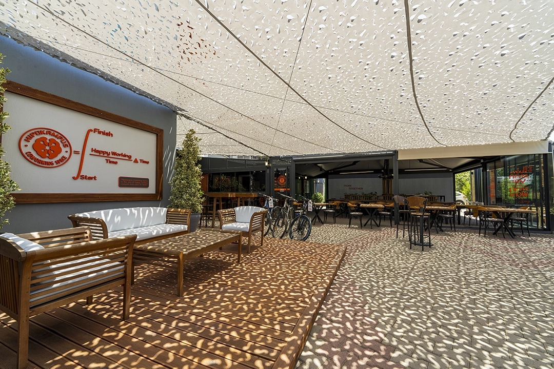 Fethiye Hipokampus'ta bahçe açık çalışma alanıyla işinizi yeşillikler içinde yapın, coworking olanaklarımızla ilham alın!