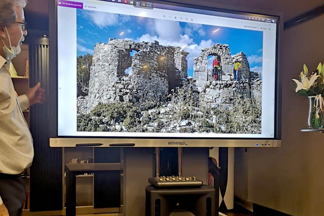 Hipokampus Fethiye boosts your success with superior presentation technologies.