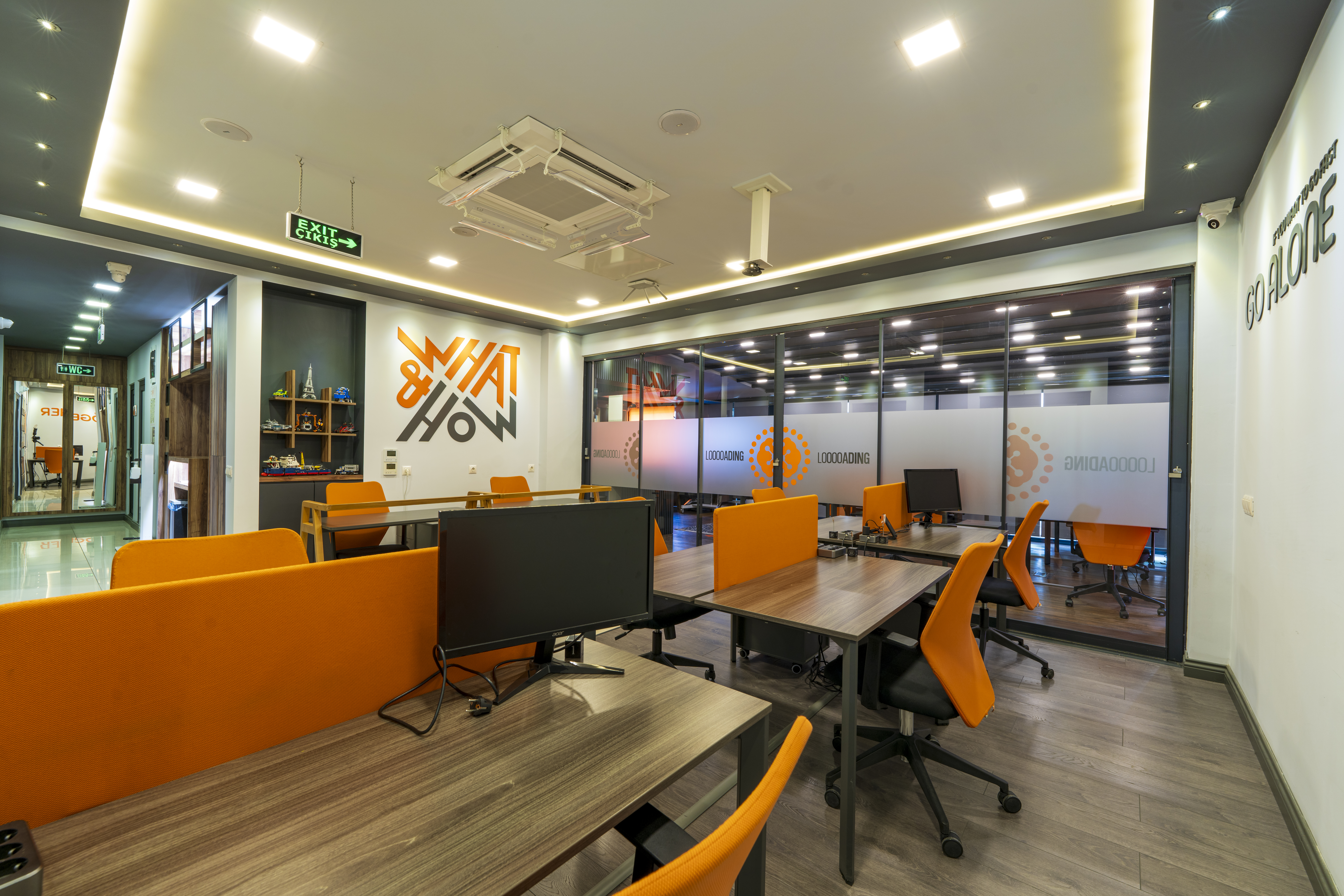 Discounted desk rentals and fully-equipped office amenities for virtual office users at Hipokampus in Fethiye.